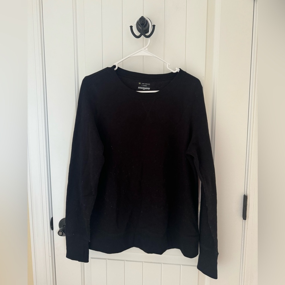 tek gear black long sleeve
